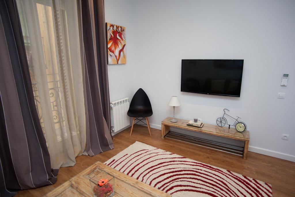 Sol Gran Via Apartment Madrid Ngoại thất bức ảnh
